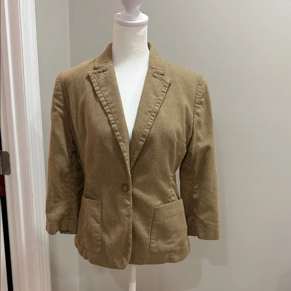LOFT Classic Tan Blazer - Picture 1 of 5